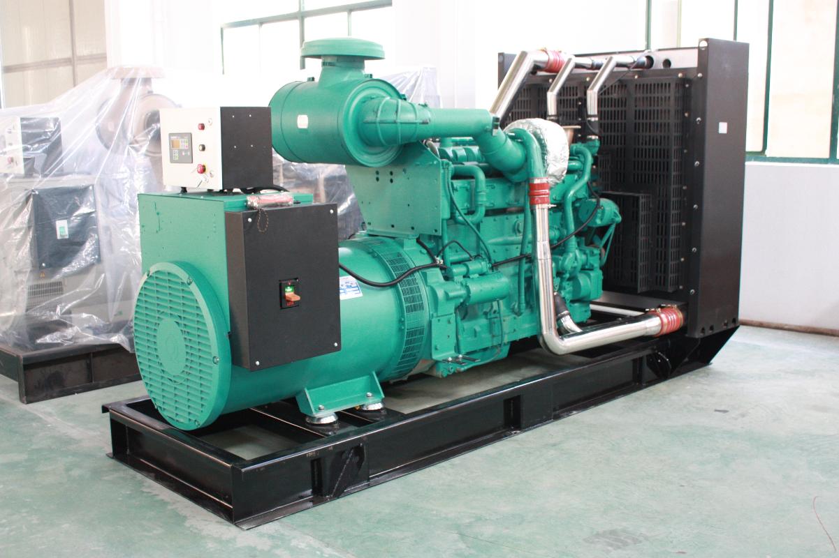 南召租赁发电机-柴油发电机常规都给谁供电呢？