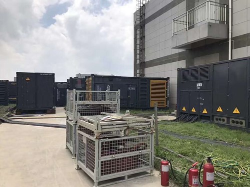 南召除了定期检查，还有哪些方法可以及时发现接触式转速表探头的磨损？