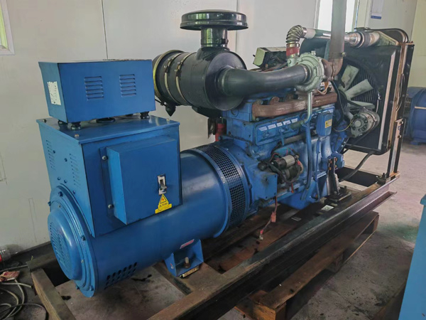 南召100kW柴油发电机组使用多级机油有哪些优缺点？